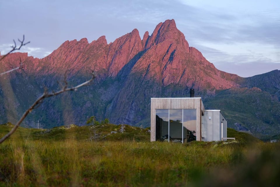 KJEØYA - Exclusive island retreat House in Lofoten