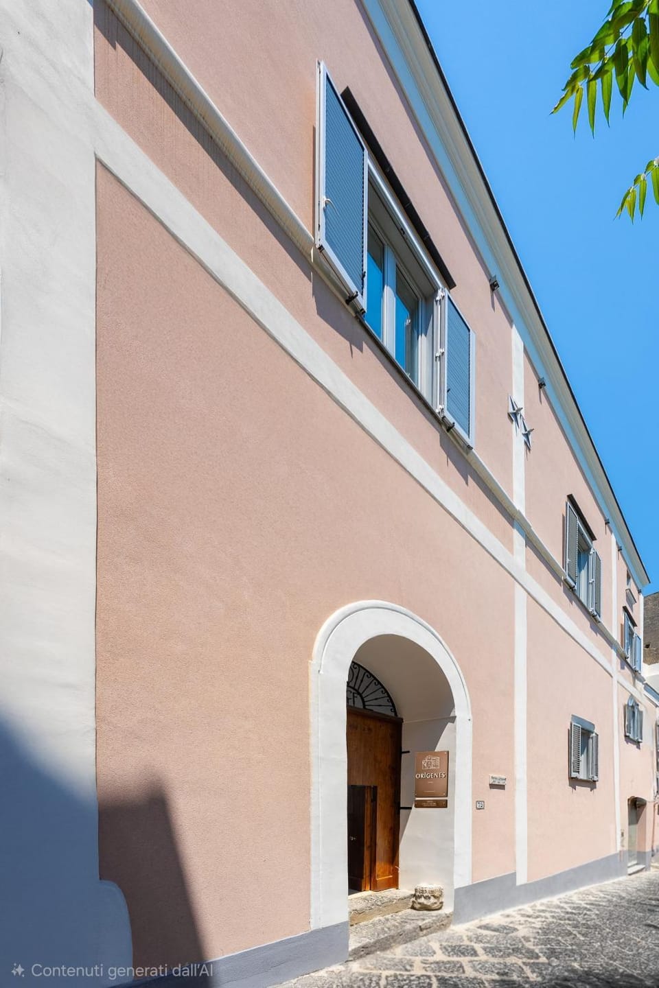 Facade/entrance