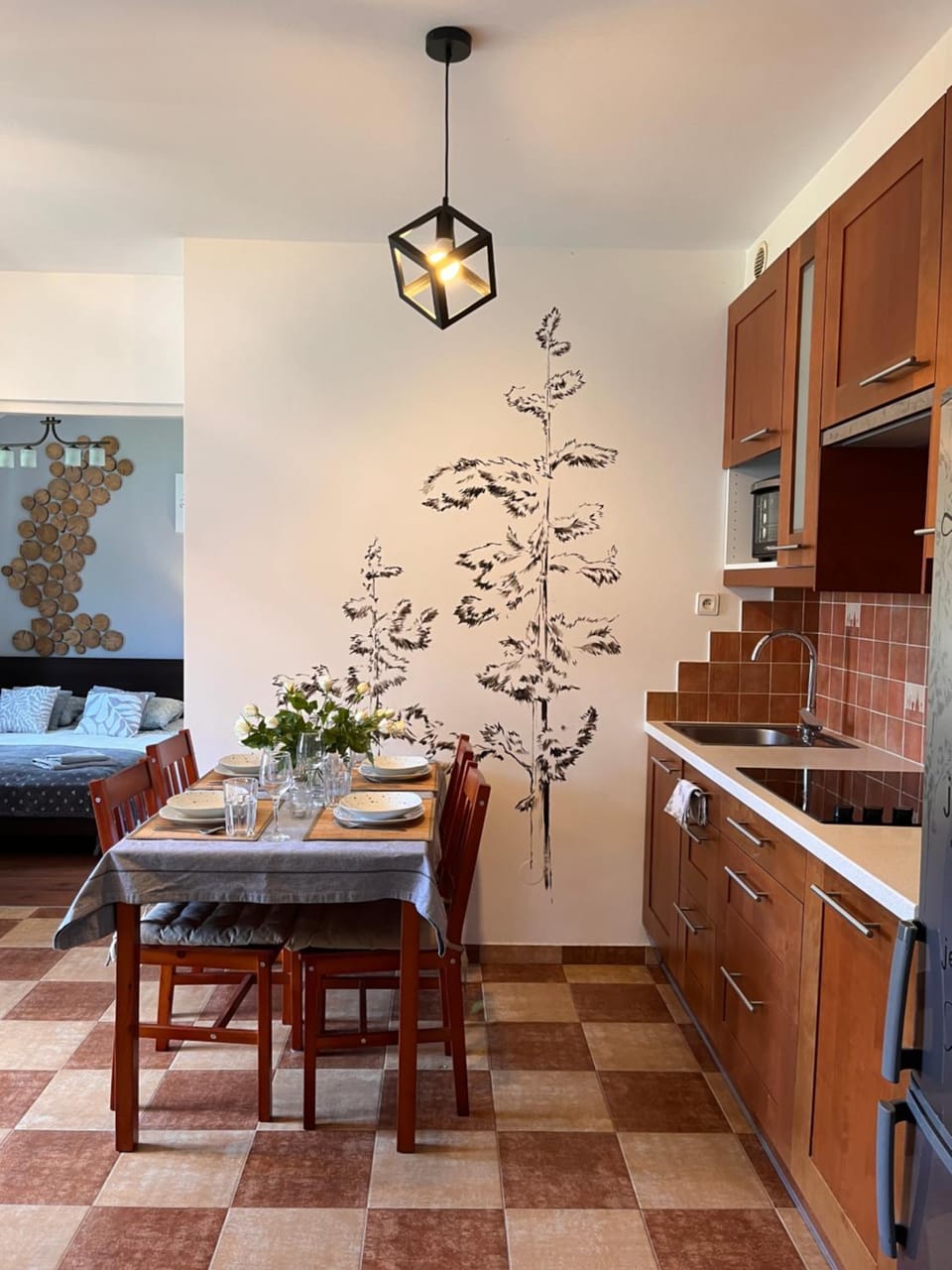 Kitchen or kitchenette, Dining area, stove