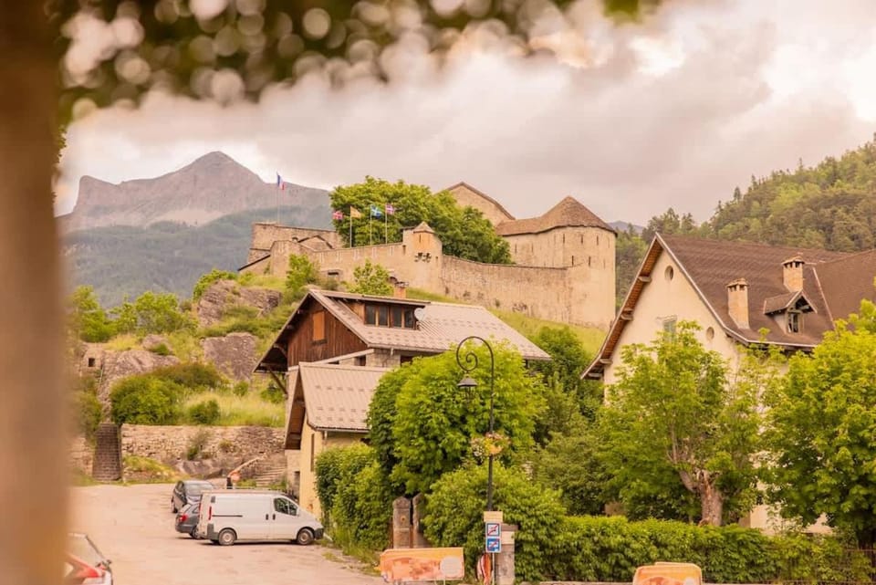 Guettée des Alpes - Cité Médiévale, Allos & Verdon House in Provence-Alpes-Côte d'Azur