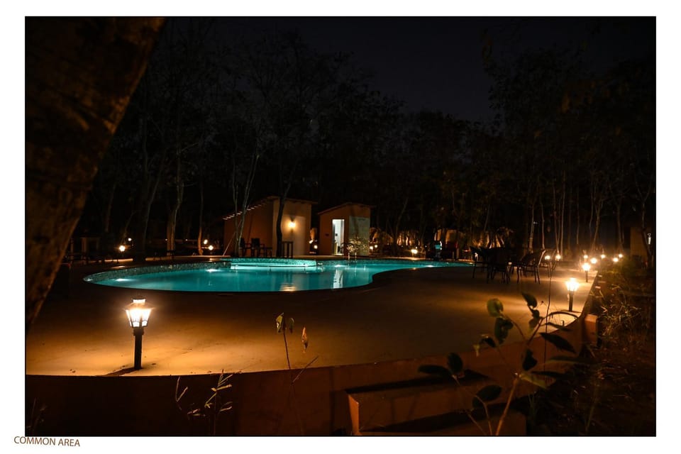Property building, Swimming pool