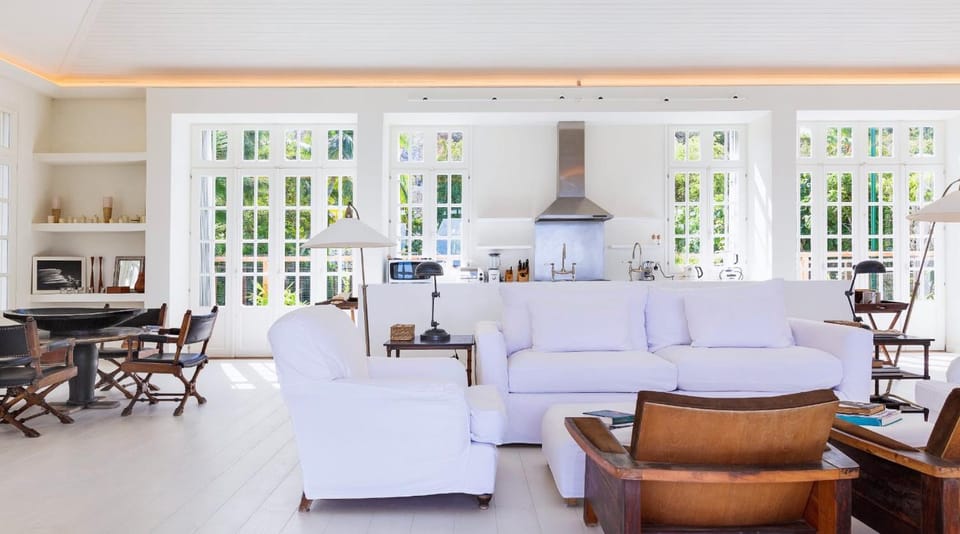 Luxurious Beachfront Villa in Flamands Villa in Leeward Islands