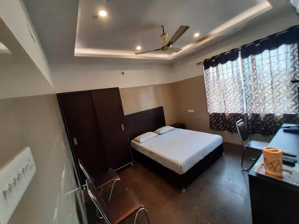 KJR Residency Hotel in Chennai