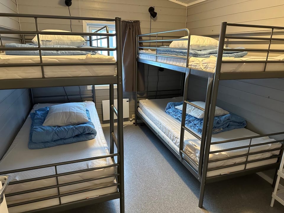 bunk bed