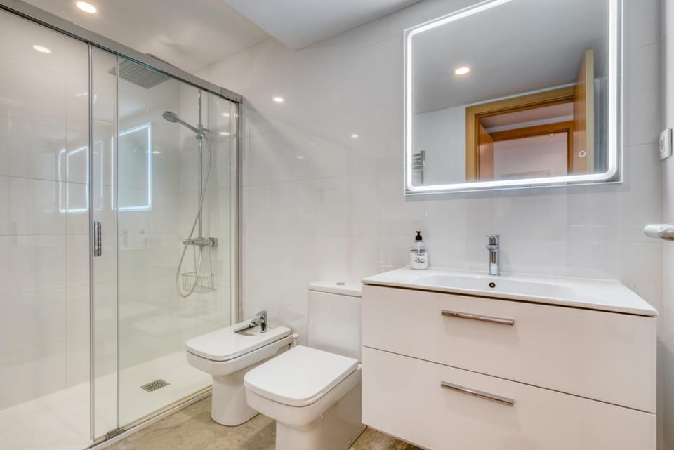 Bathroom, Living room
