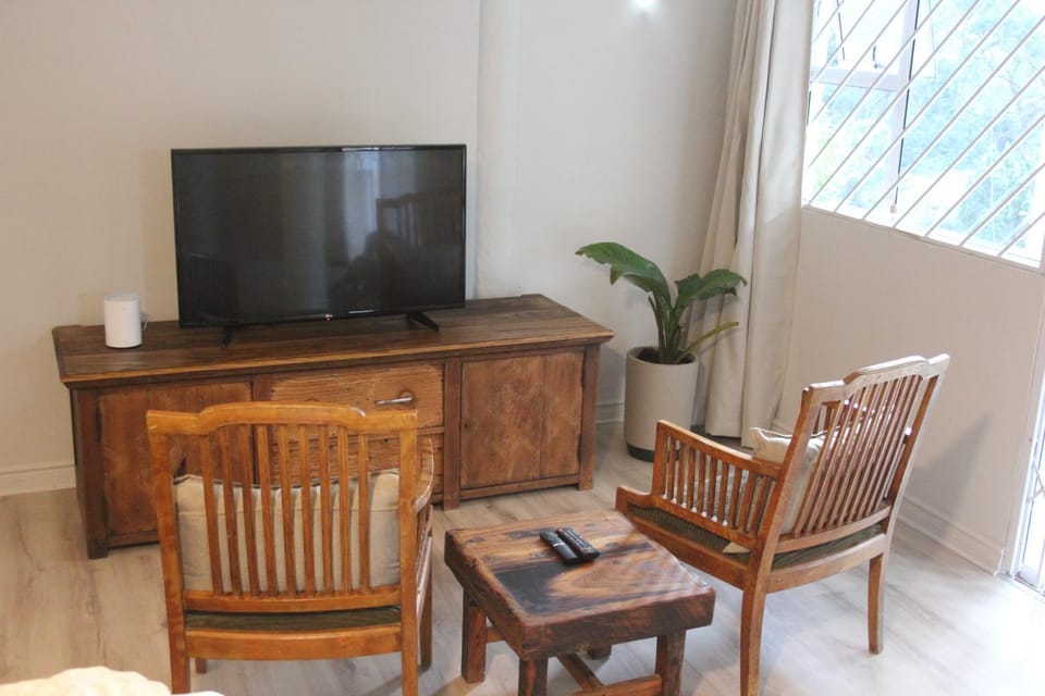 TV and multimedia, Seating area