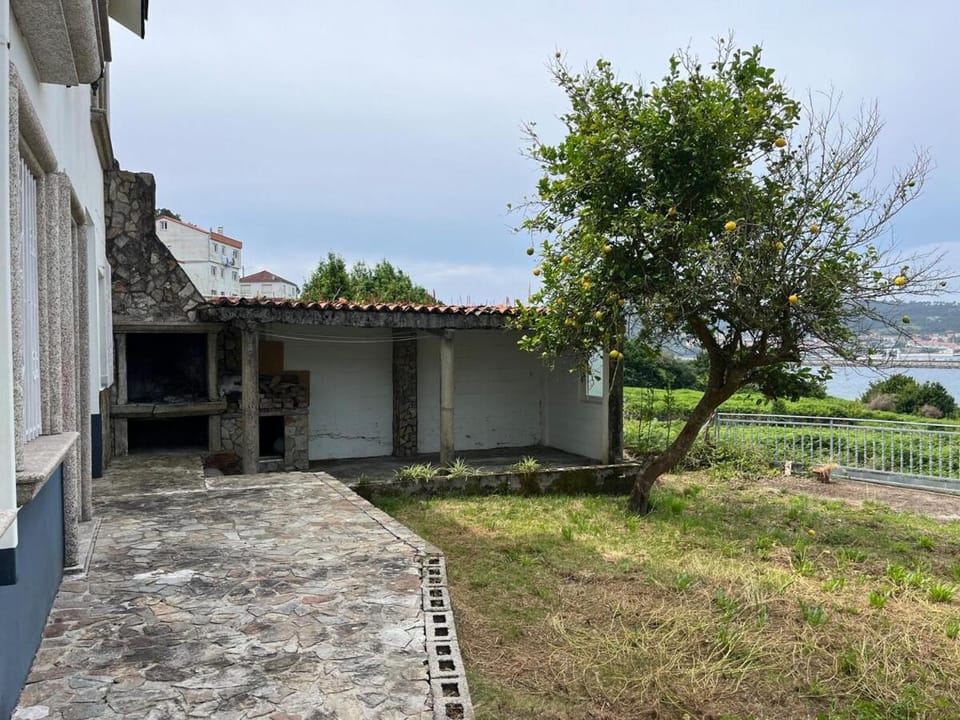 Casa Flor de Lis House in Galicia