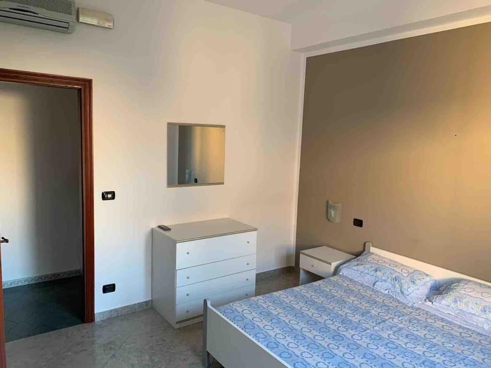 The Blue House Apartment in Roccella Ionica