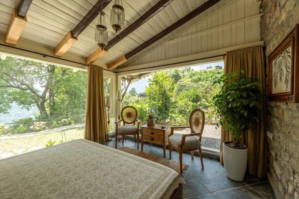 Colonial House With a Garden l Mystic Abode House in Uttarakhand