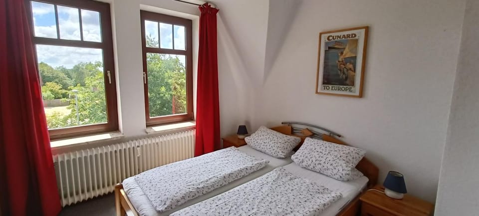 Property building, Living room, Bedroom