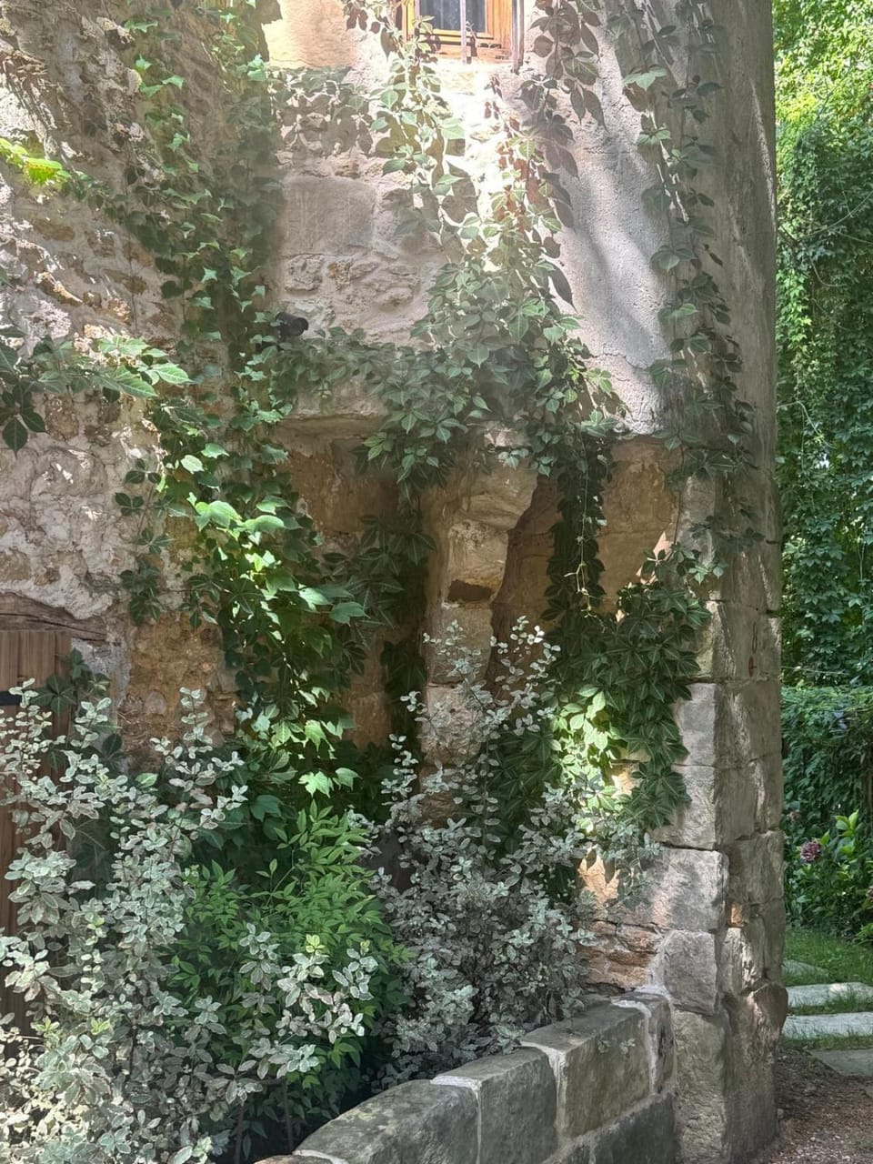 Le Moulin de Rochopt Villa in Île-de-France