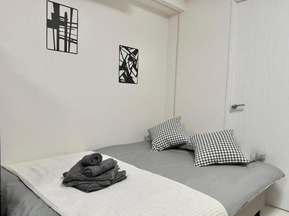 御徒町クリスタルｃ Apartment in Japan