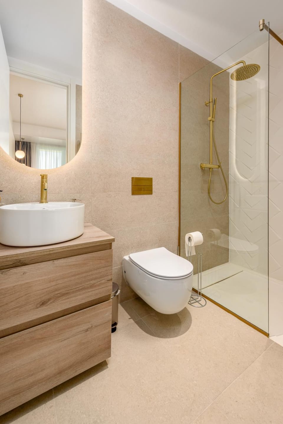 Shower, Toilet, Bathroom