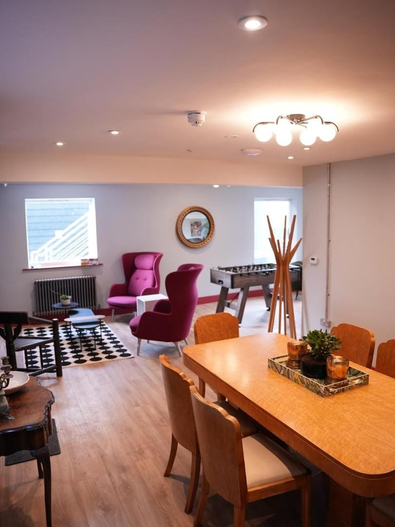 Spacious Cardiff Apartment for Large Groups! Apartment in Cardiff