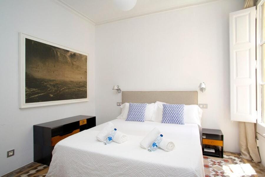 BarcelonaForRent The Claris Suites II Apartment in Barcelona