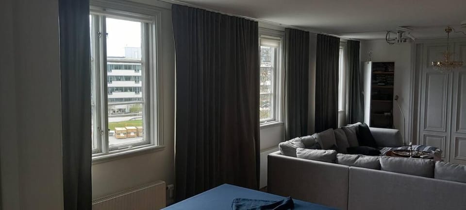 Lilla Frösunda Herrgård Guest Suite Upstairs Apartment in Solna