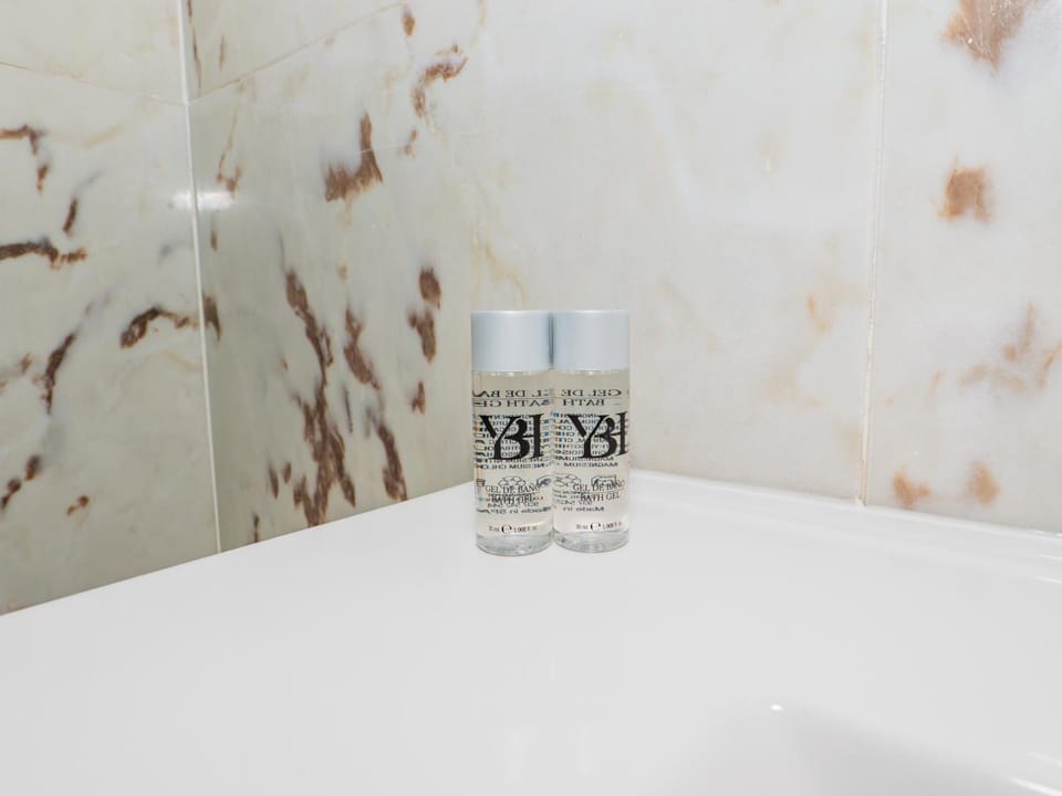 YBH Lopez de Neira 42, 3 Apartment in Vigo