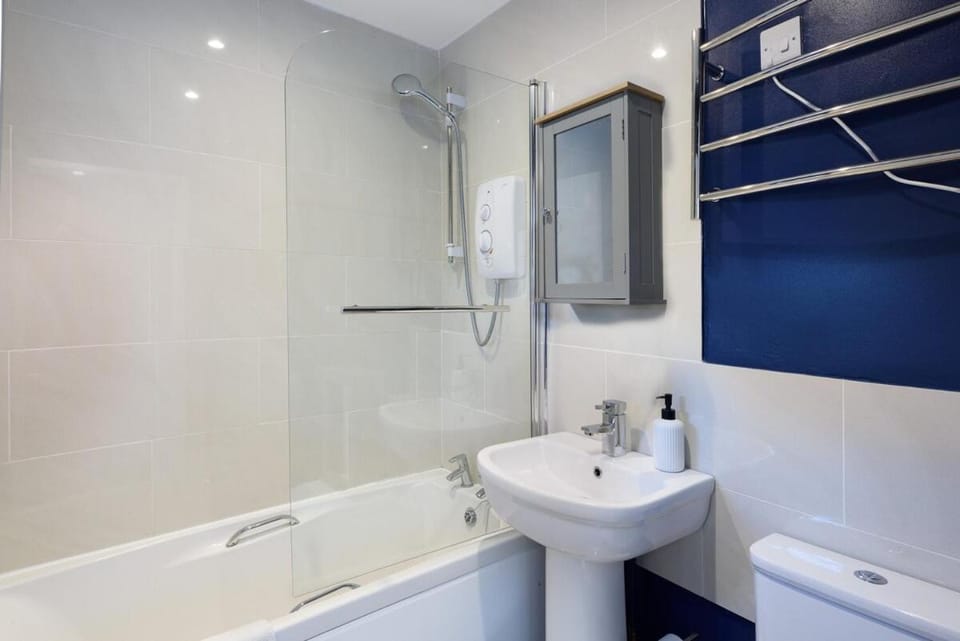 Unique Maisonette at Town Center Apartment in Banbury