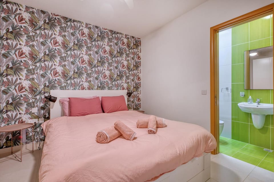 The Dreamy Terrace with Pool and BBQ, in Xagħra Gozo Apartment in Malta