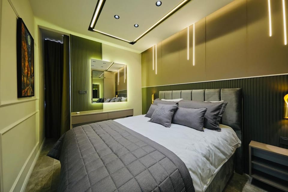 Taksim Square 1 plus 1 fully equipped air conditioned luxury apartment Apartment in Istanbul