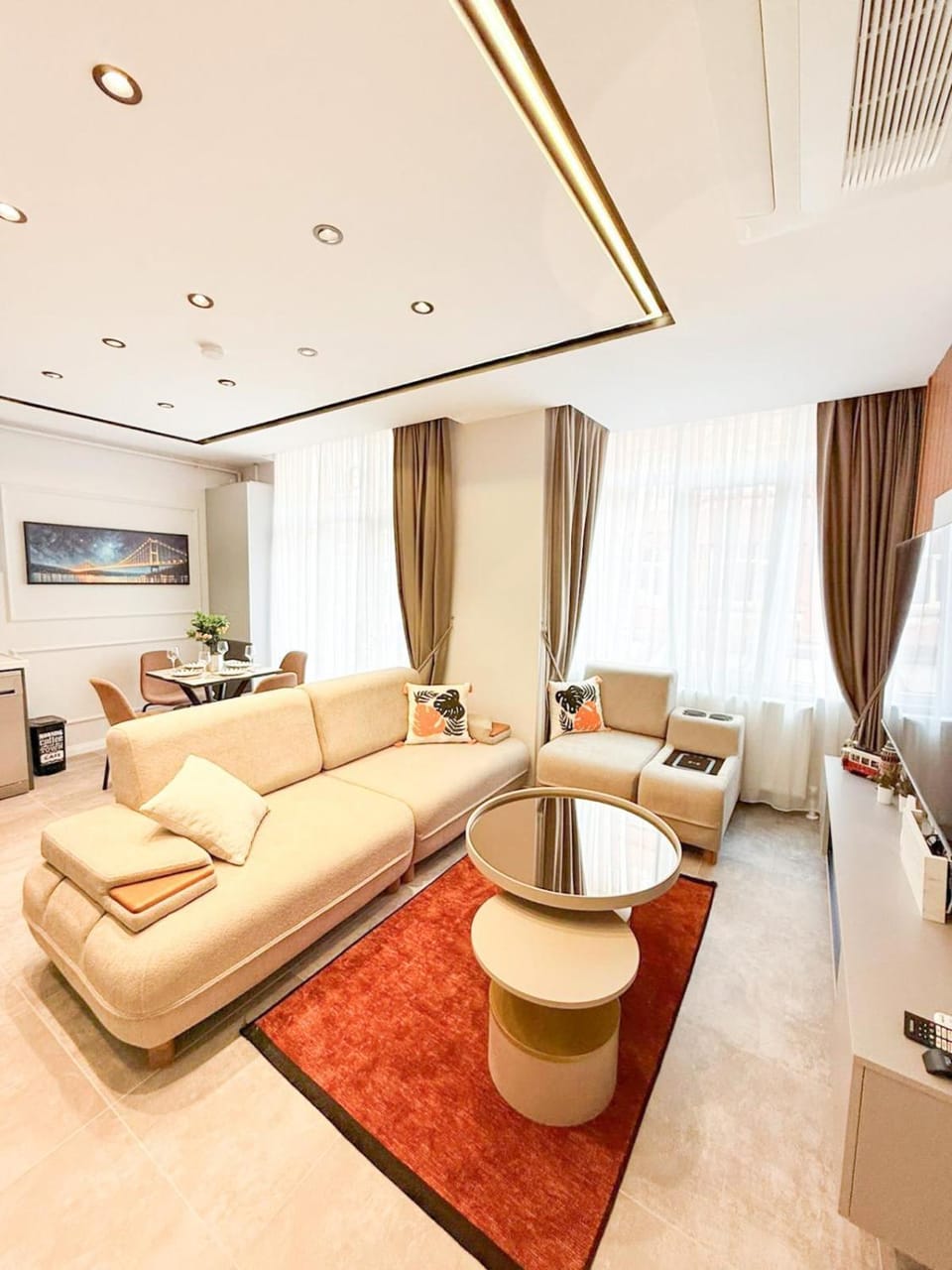Taksim Square 1 plus 1 fully equipped air conditioned luxury apartment Apartment in Istanbul