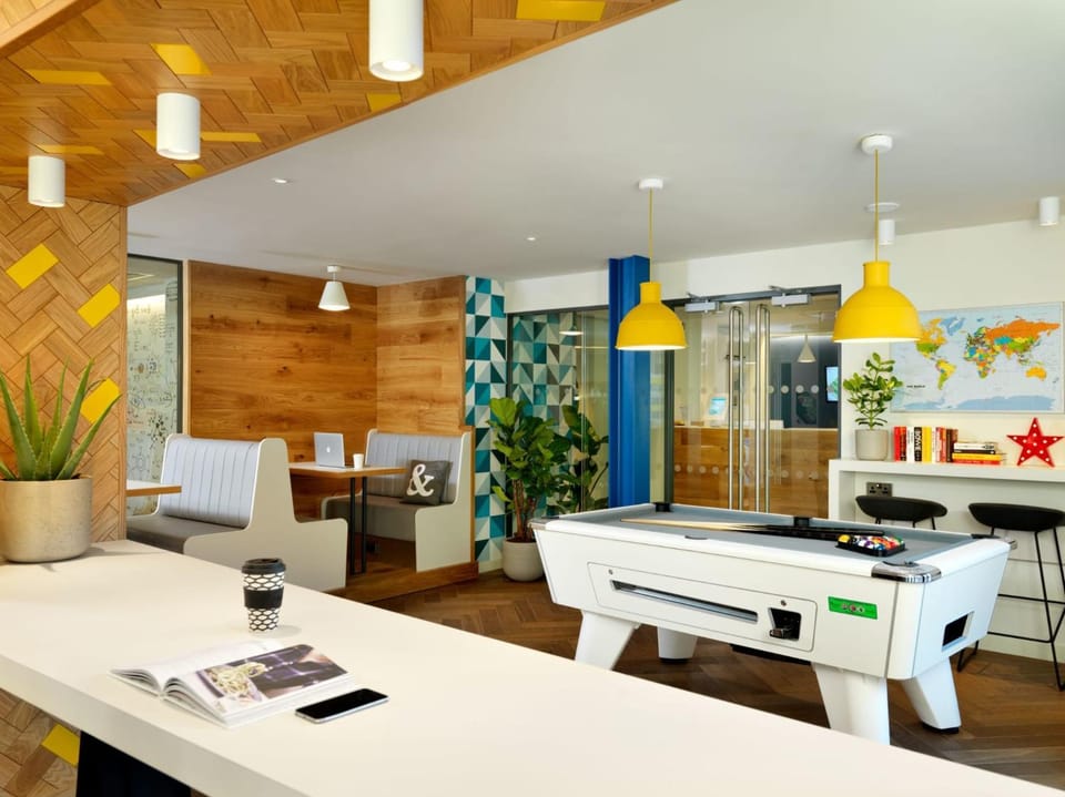 Seating area