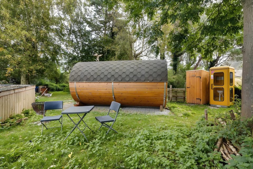 das Fass de Olle Uhlhoff Campground/ 
RV Resort in Schleswig-Holstein