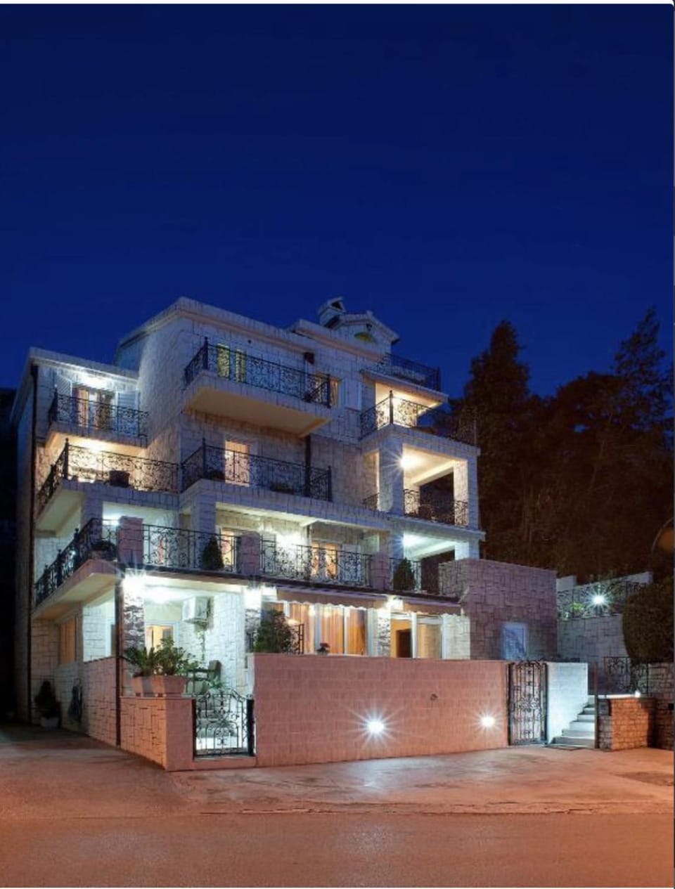 Property building, Night