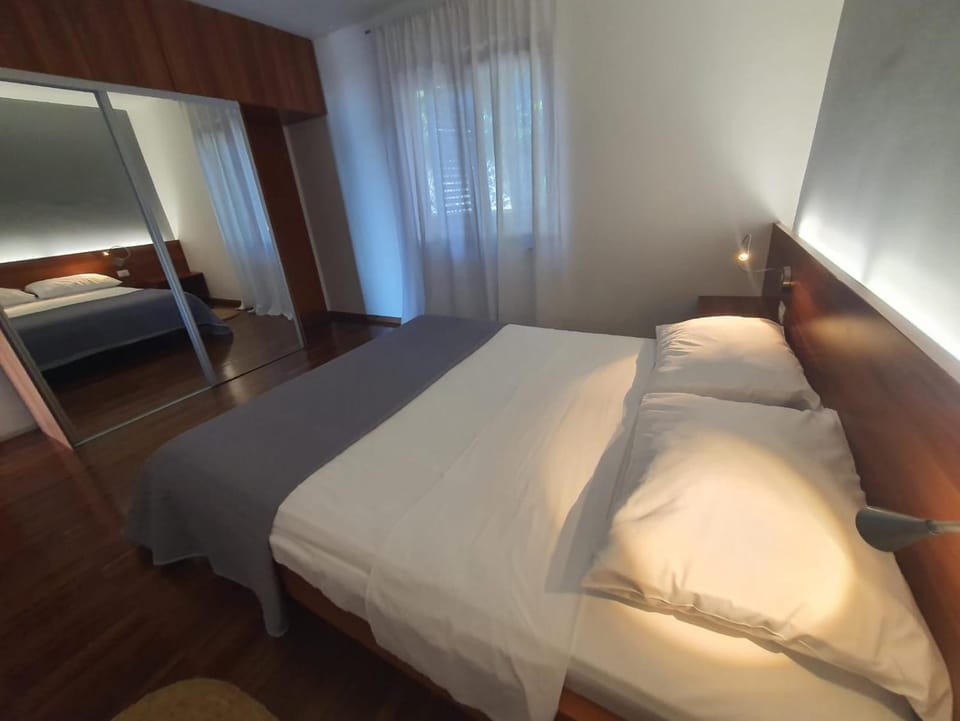 Seafront Villa Oliva Villa in Šibenik-Knin County, Croatia