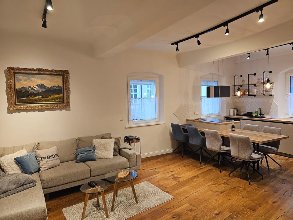Living room, kitchen