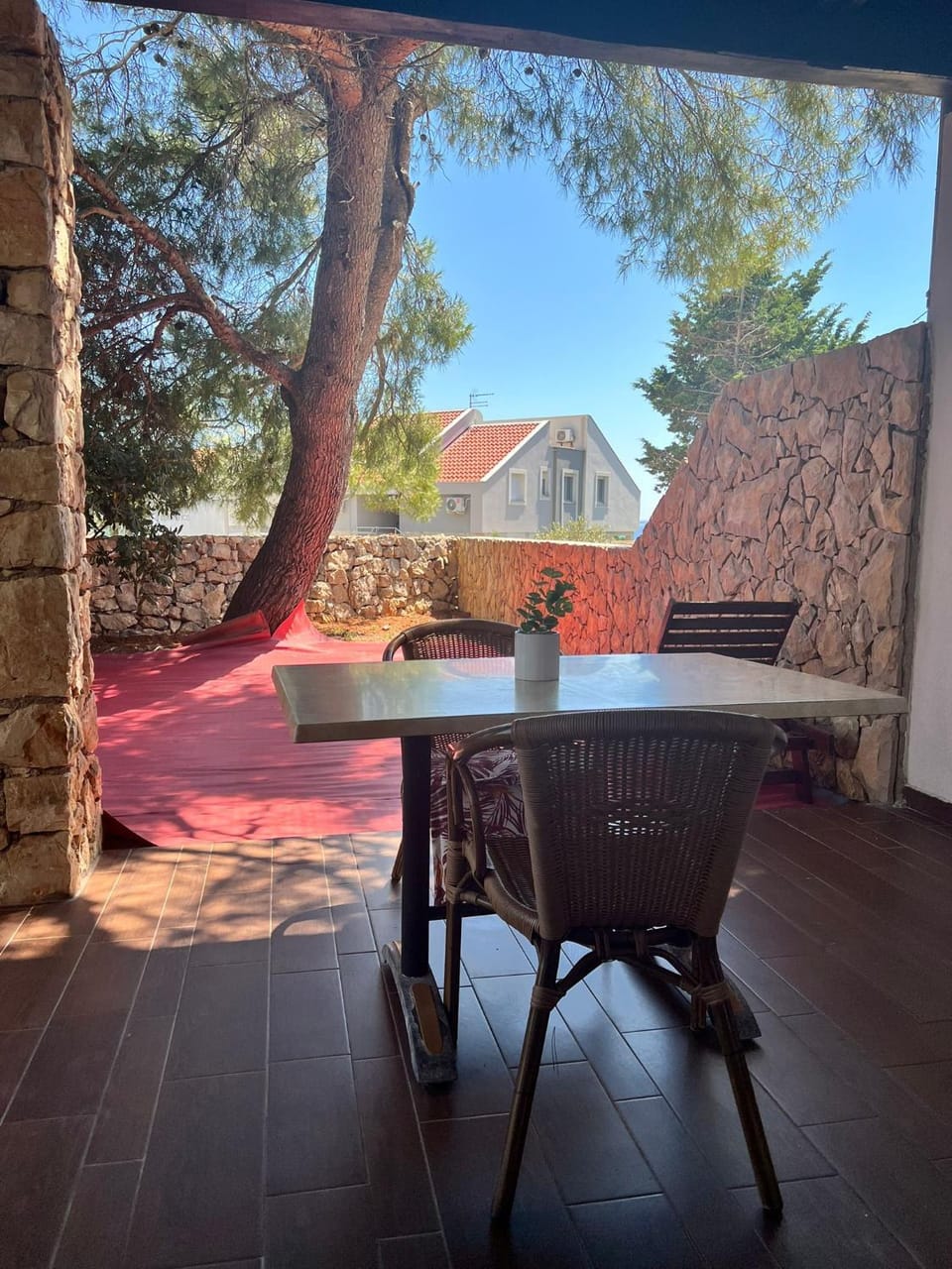 Patio, Day, Balcony/Terrace, Seating area