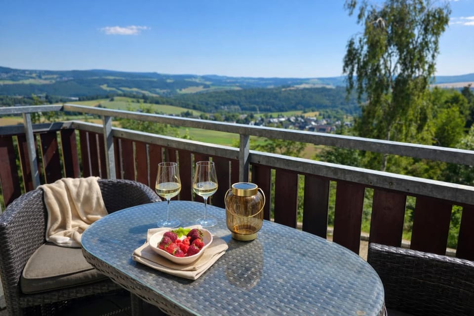 View (from property/room), Balcony/Terrace
