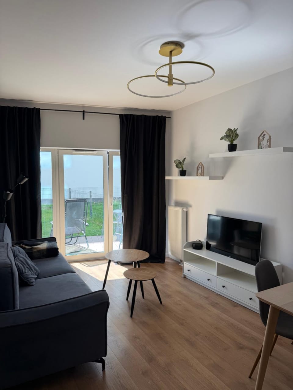 Apartament z ogródkiem i jacuzzi Gdynia Apartment in Pomeranian Voivodeship