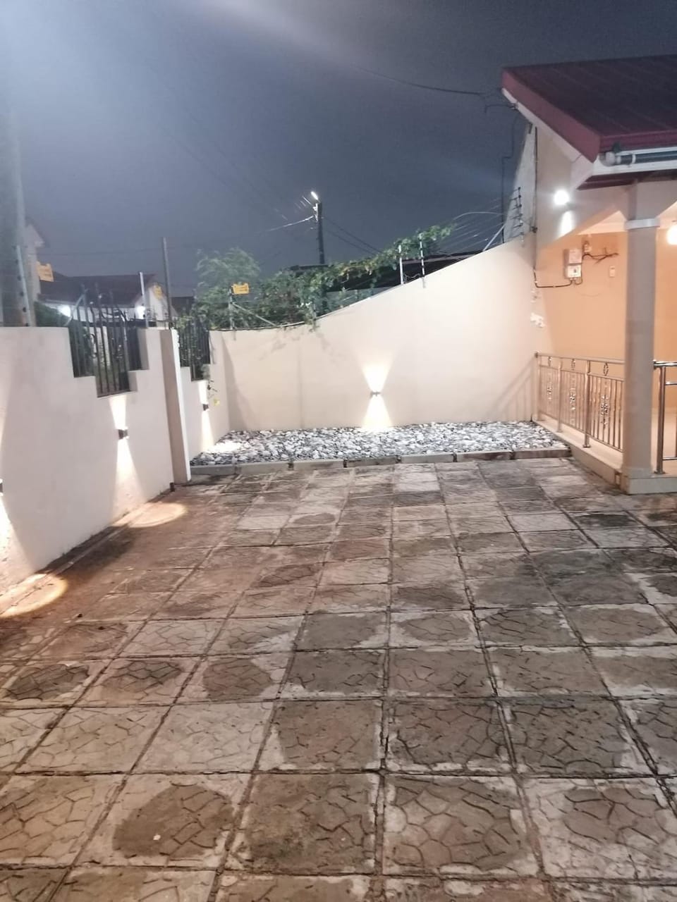 Patio, Night