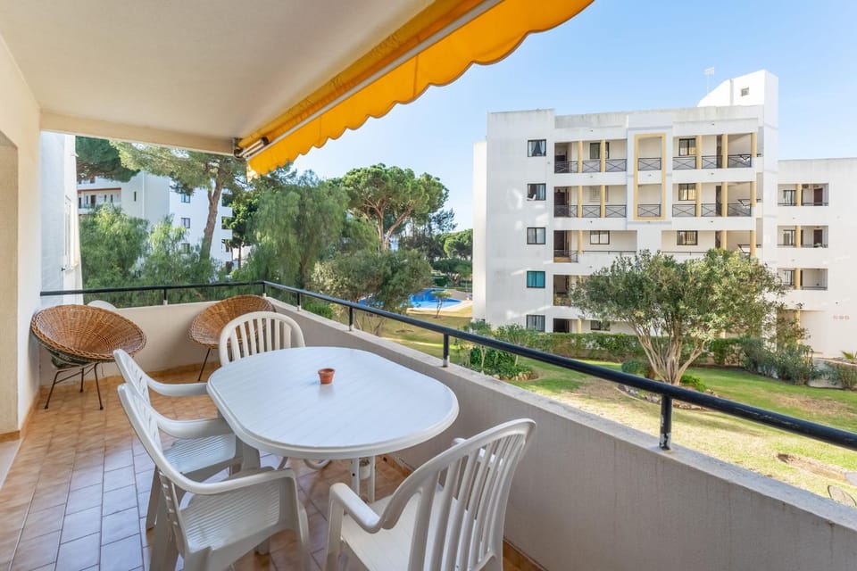 Balcony/Terrace, Dining area