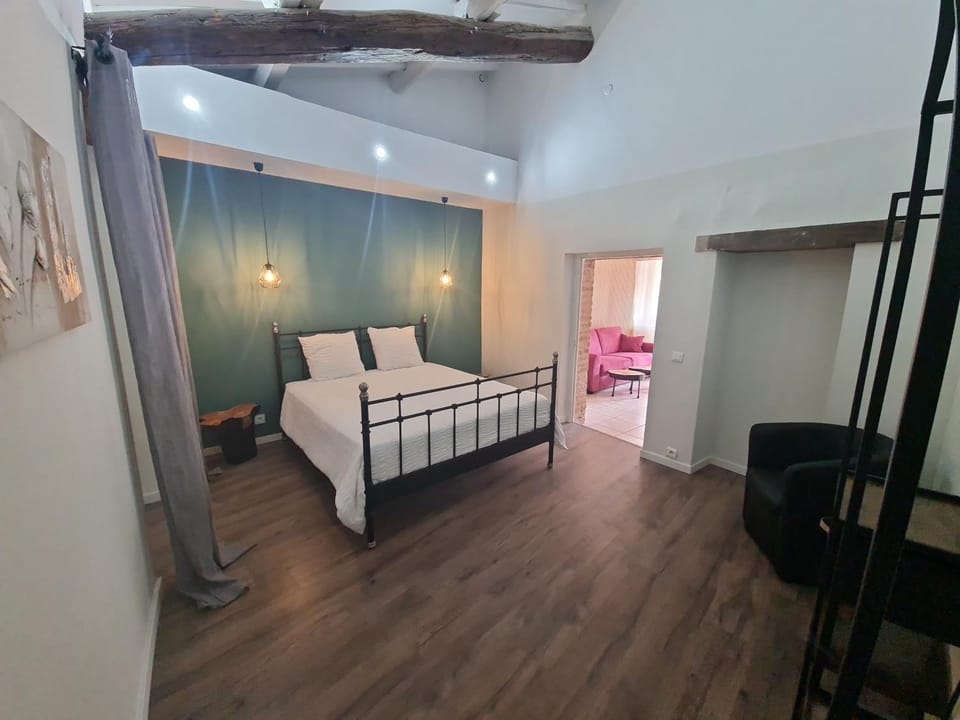 Chambre d'hôte Gîte Le Tilleul Apartment in Occitanie