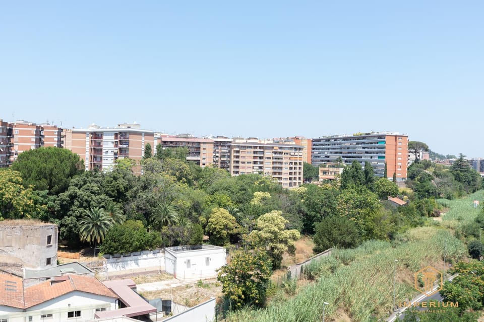 Imperium Trastevere Flat - 4-6 pax, A-C, Panoramic view, 2 Baths Apartment in Rome