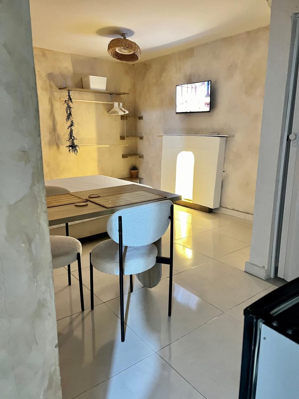 Tranquillity, Style and Location at Monet Loft Apartment in Santa Marta