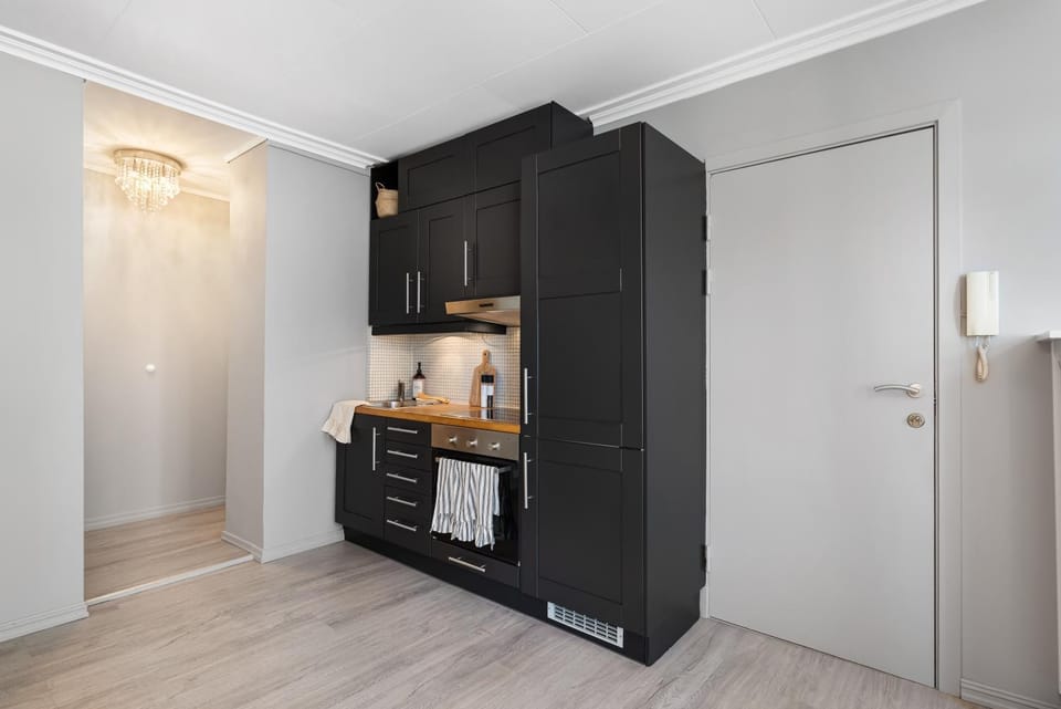 Charming Apartment, Walk to Everything in Bergen Apartment in Bergen