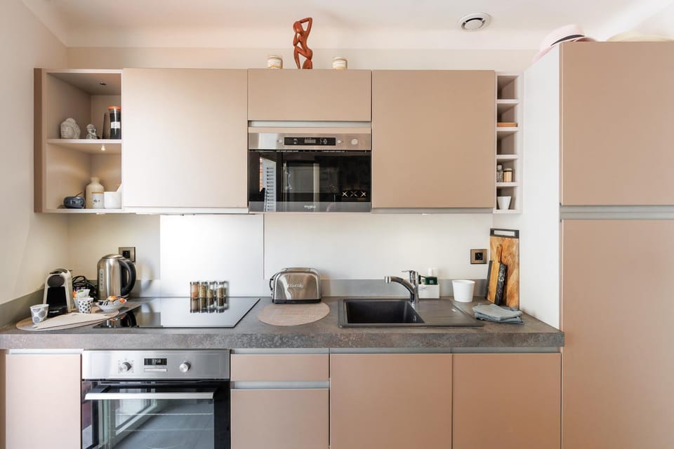 Coffee/tea facilities, Kitchen or kitchenette, dishwasher, pet friendly, stove, toaster