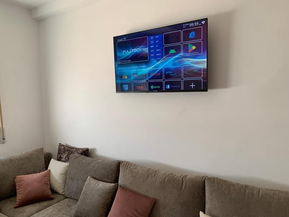 TV and multimedia, Living room