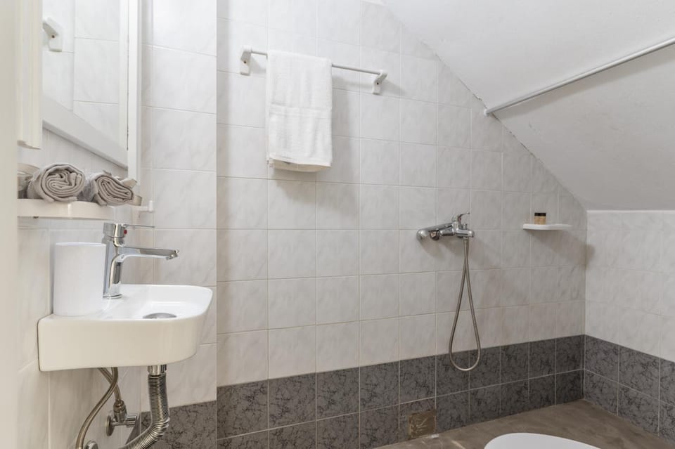 Bathroom, Living room