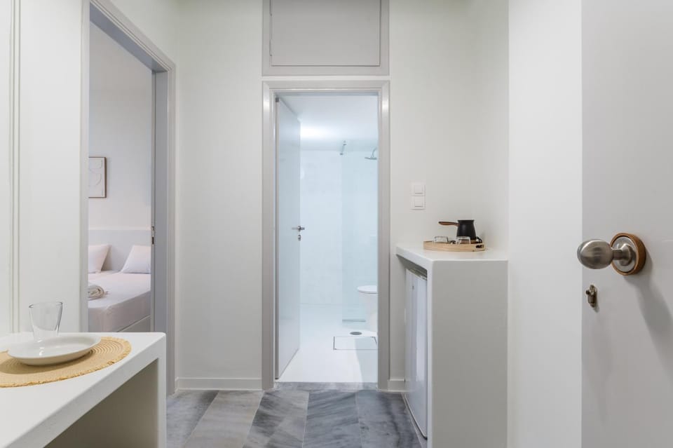 Bathroom, Living room
