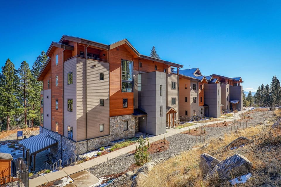 Crystal Bay Penthouse 301 condo Apartment in Crystal Bay