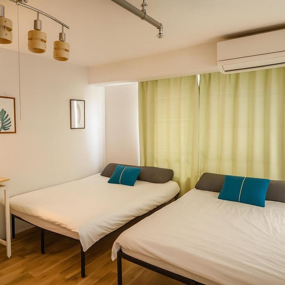 Imperial Honmachi Modern Apartment 3min Walk from Station Apartment in Osaka