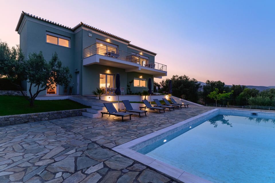 Property building, Pool view, Swimming pool