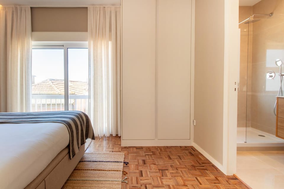Cozy 1BR Beachside Apartment by LovelyStay Apartment in Porto