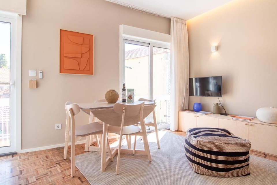 Cozy 1BR Beachside Apartment by LovelyStay Apartment in Porto