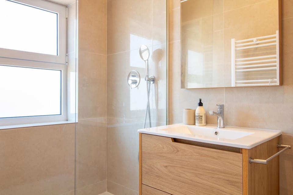 Cozy 1BR Beachside Apartment by LovelyStay Apartment in Porto