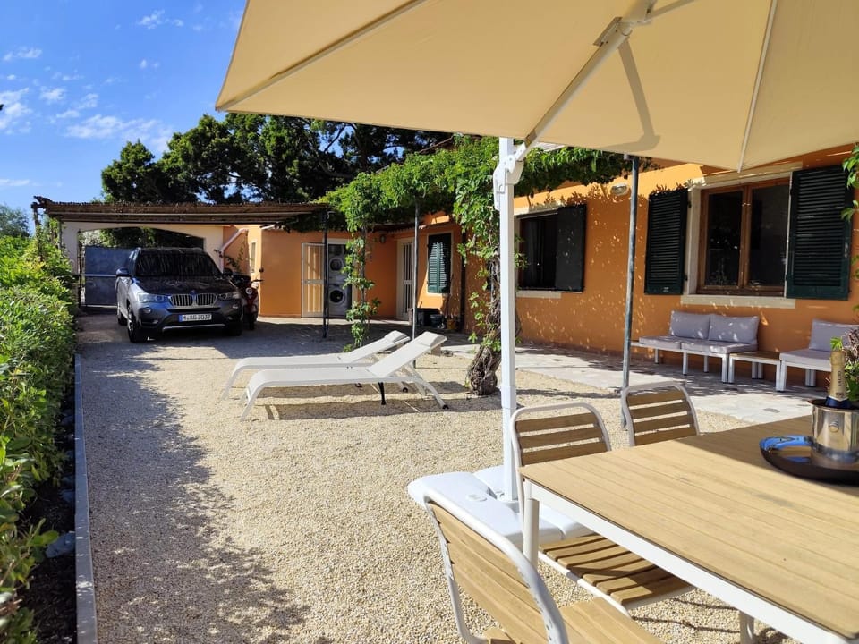 Day, Parking, sunbed